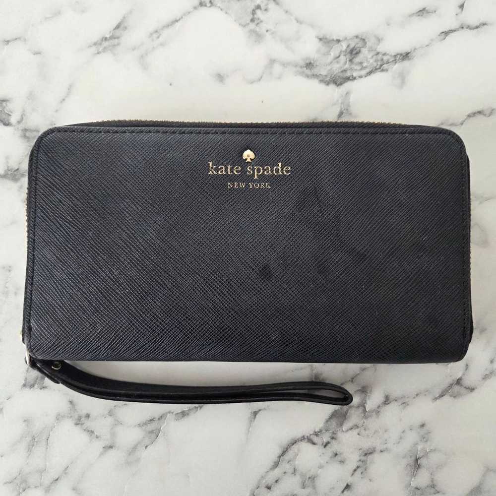 Kate Spade Black Talk Is Chic Wristlet Wallet Saffiano Leather Stripes